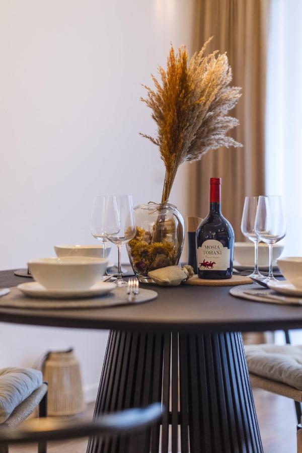 Apartment Near Iulius Mall With Balcony & Private Parking Timisoara Esterno foto