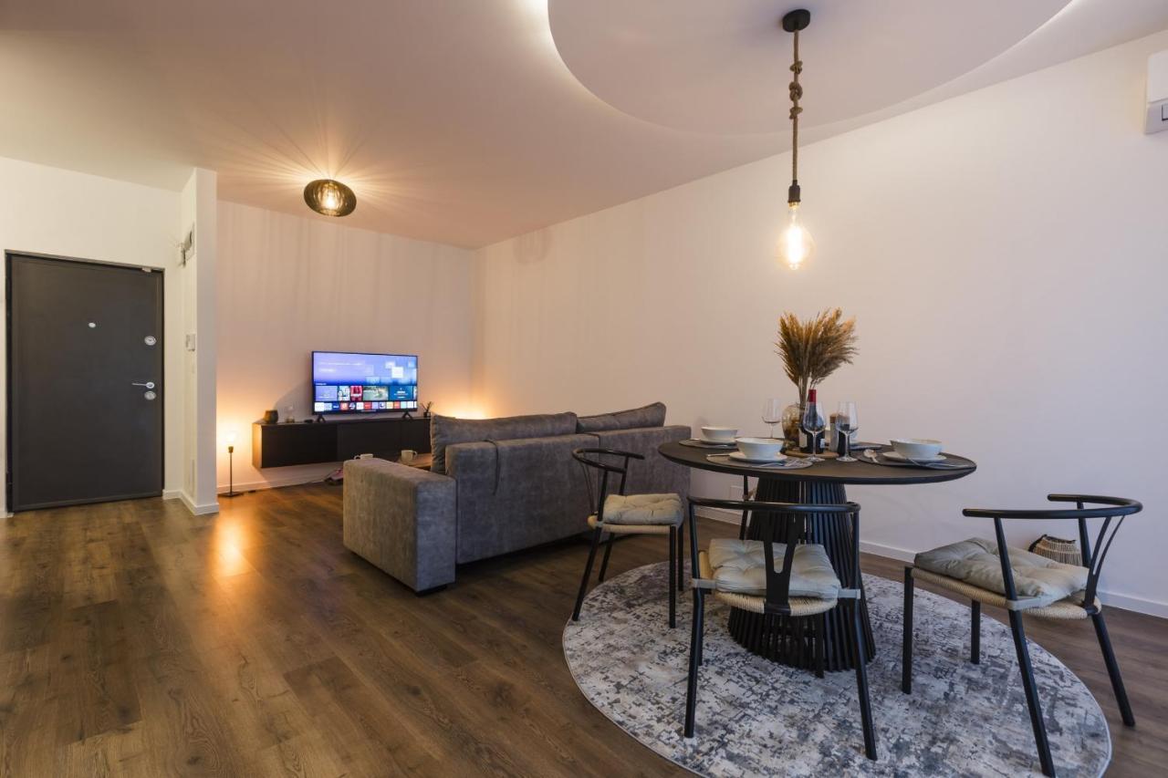 Apartment Near Iulius Mall With Balcony & Private Parking Timisoara Esterno foto